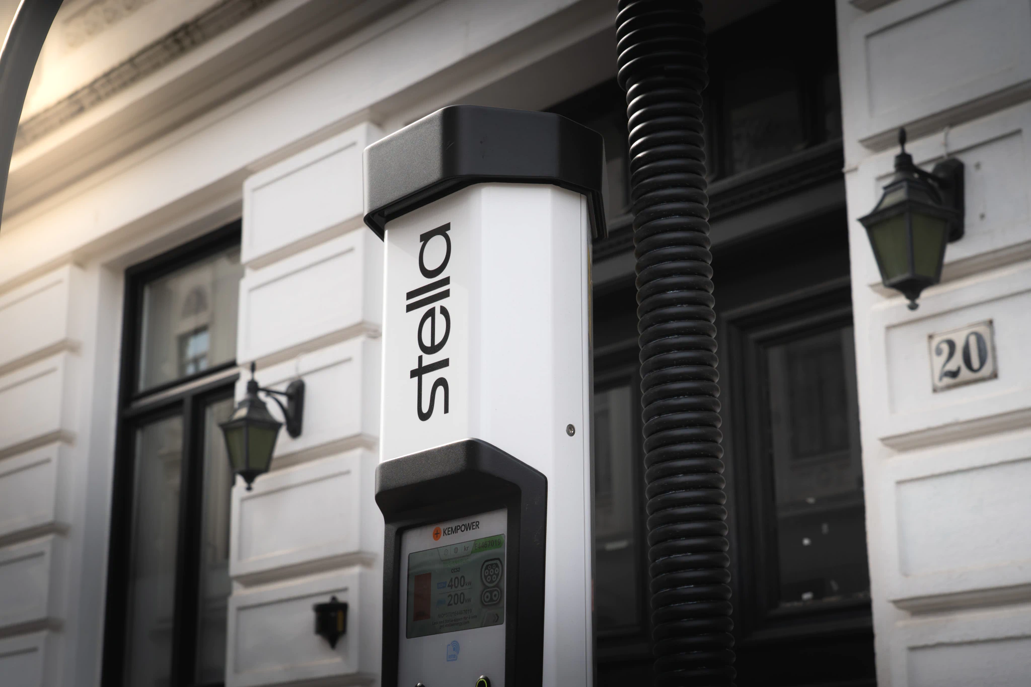 Stella ultra-fast charging points on a city street, ready for professional use